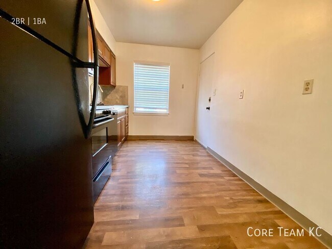 Photo - Spacious 2 Bedroom For Rent Unit 1028-2