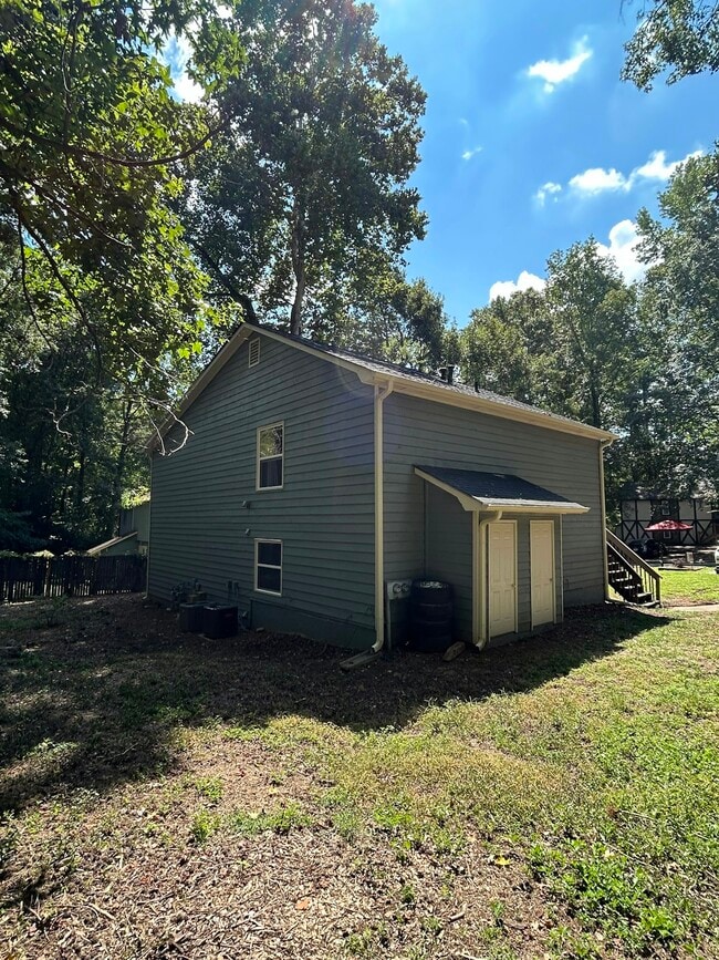 Photo - 1230 Hanover Pl