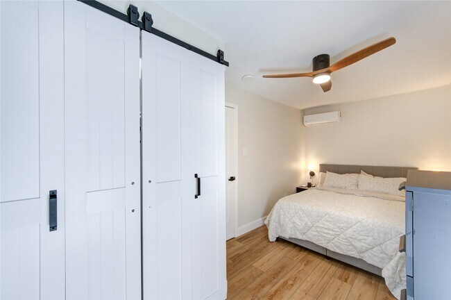 Photo - 3201 Westridge St