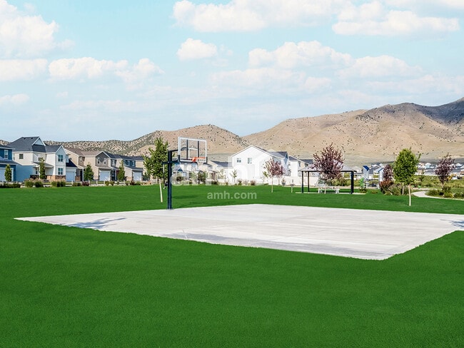 Photo - 2408 E Buckskin Way