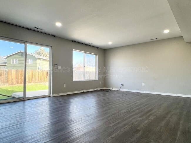 Photo - 7470 Grand Valley Dr