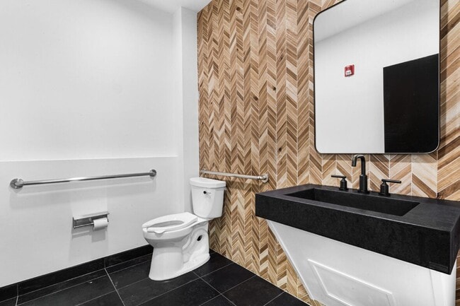 BELLCLAIRE, LLC