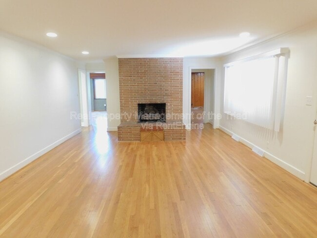 Photo - 1901 Angelo St