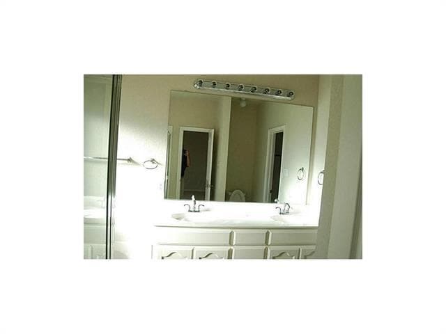 Photo - 5017 Bedfordshire Dr