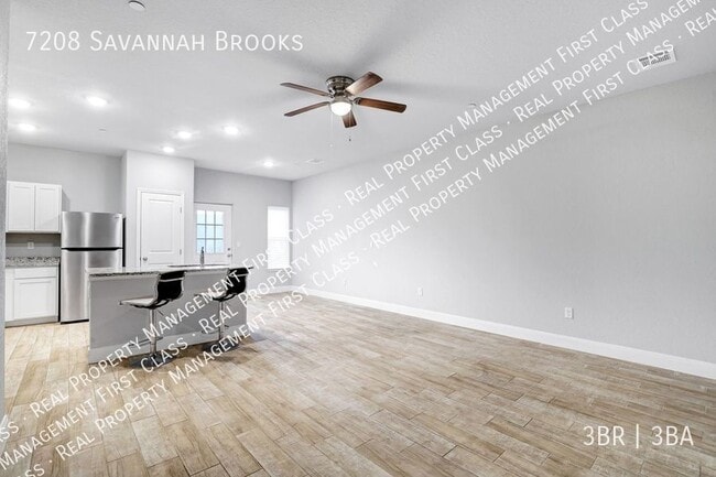 Photo - 7208 Savannah Brooks