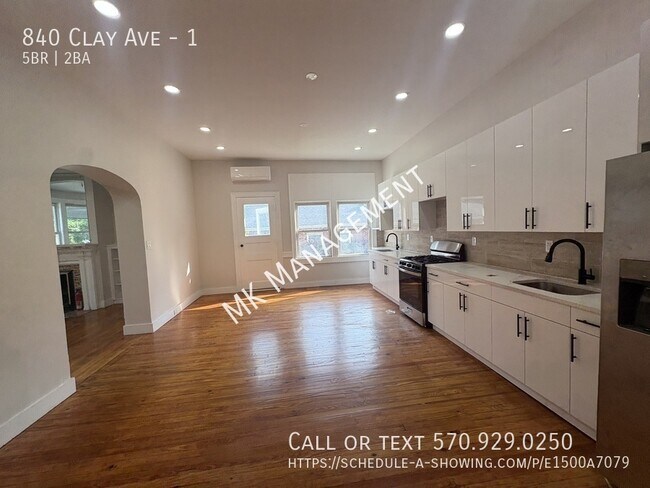 Building Photo - 840 Clay Ave Unit 1