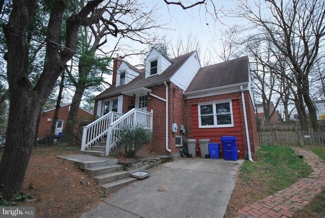 Photo - 9105 Wire Ave