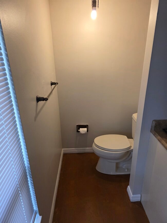 Photo - 9387 Jr Ave