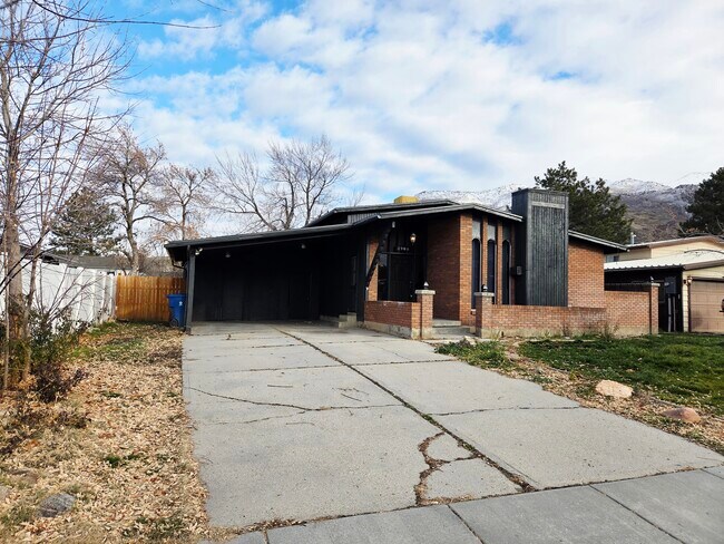 Photo - 1968 E 5850 S