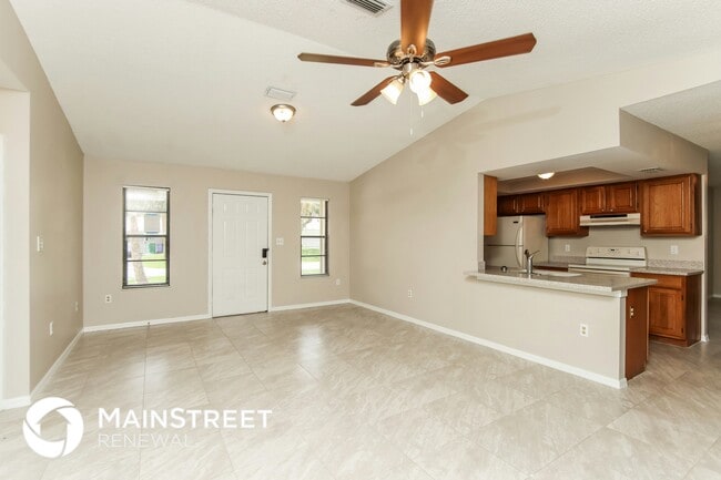 Photo - 608 Helicon Terrace