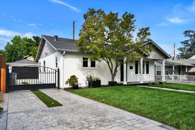 Photo - 1835 Ellen Ave