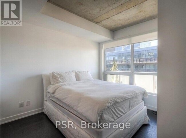 Photo - 1030 King St W Unité 1203