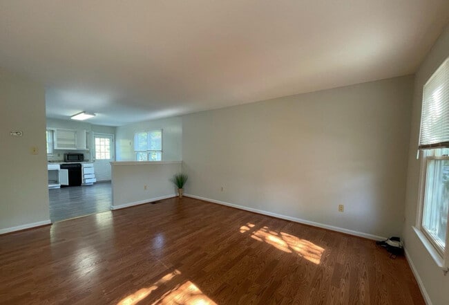 Photo - 8729 36th Ave