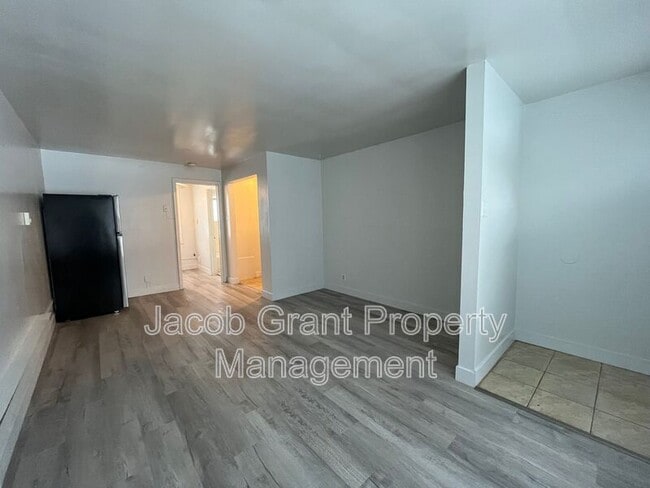 Photo - 575 Tiger Ave