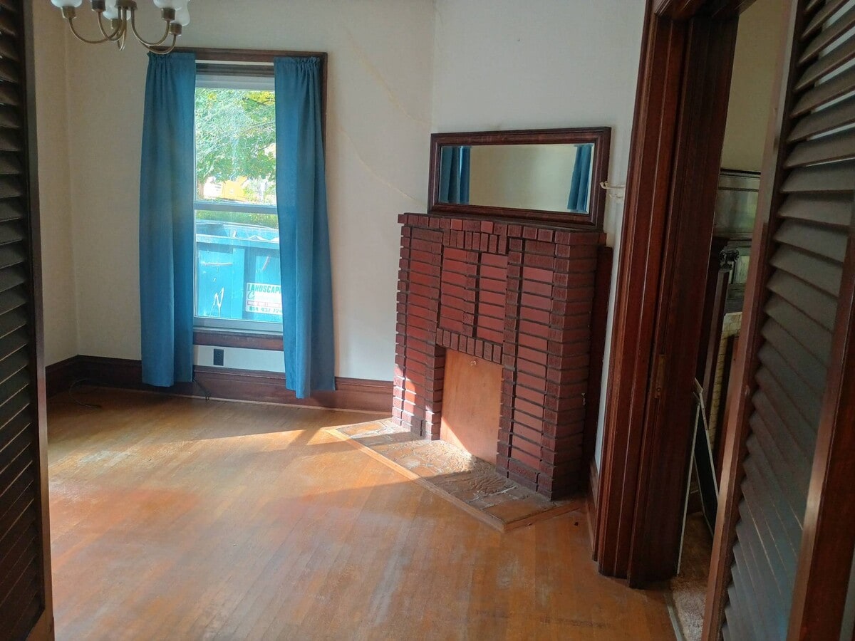 Photo - 1430 Eagle St