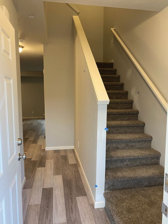 Photo - 195 Cloverdale Rd