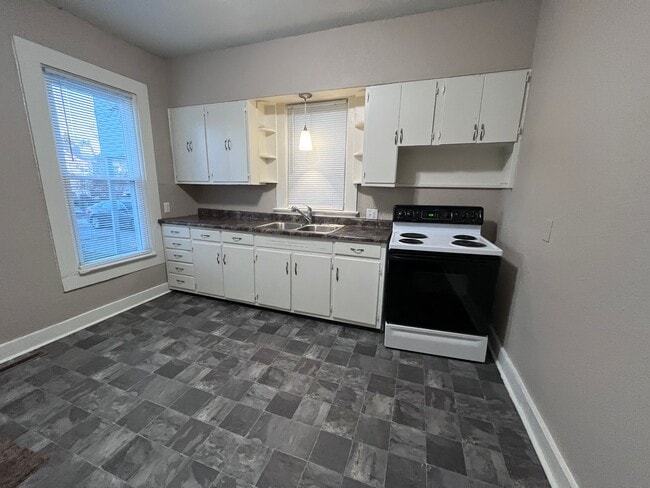 Photo - 3117 S Harrison St