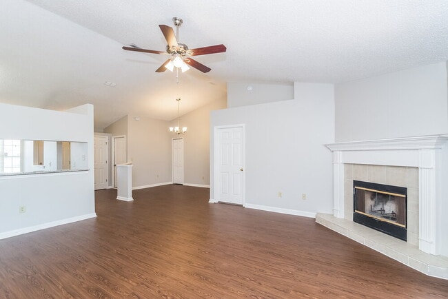 Photo - 3268 Avalon Dr