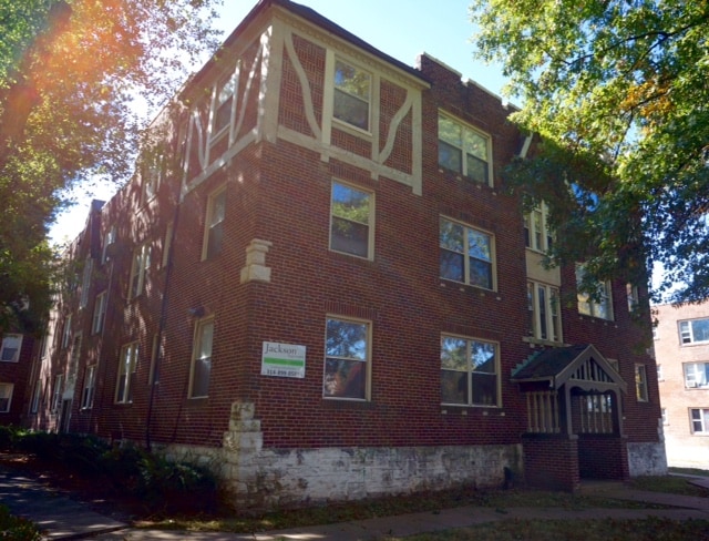 Jackson Apartments - Jackson Apartments