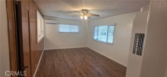 Photo - 7815 Mango Ave