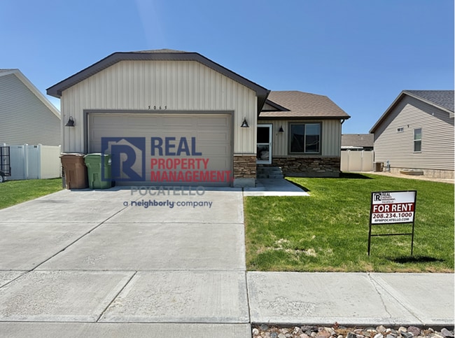 Beautiful 3 bed 2 bath house - 2 car Garage - Beautiful 3 bed 2 bath house - 2 car Garage