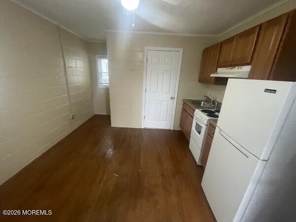 Photo - 715 Union Ave Unit 5