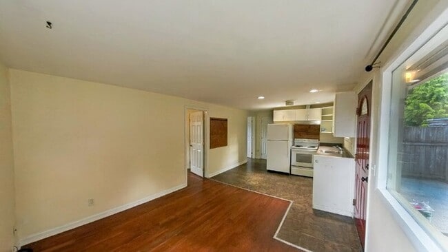 Photo - 529 Madison St Unit 2