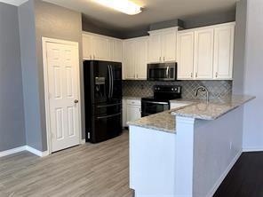 Photo - 4500 Hickory Meadows Ln