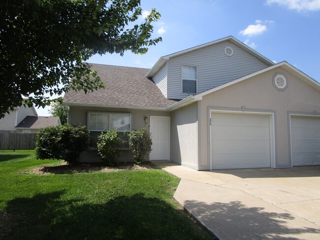 Building Photo - 2404-2406 Calder Ct. Unit 2406 Calder Ct.