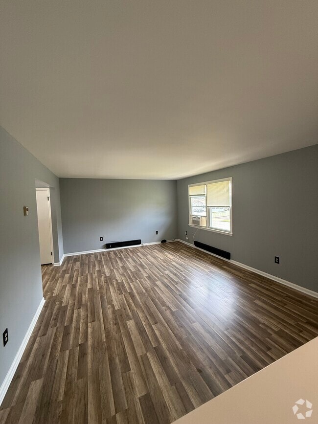 Building Photo - 131 E High St Unit A Rental