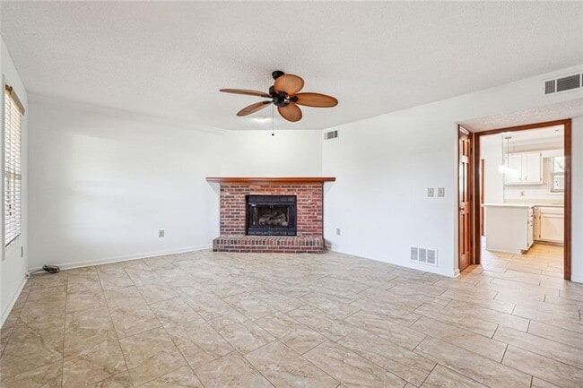 Photo - 4010 Sand Wedge Cir