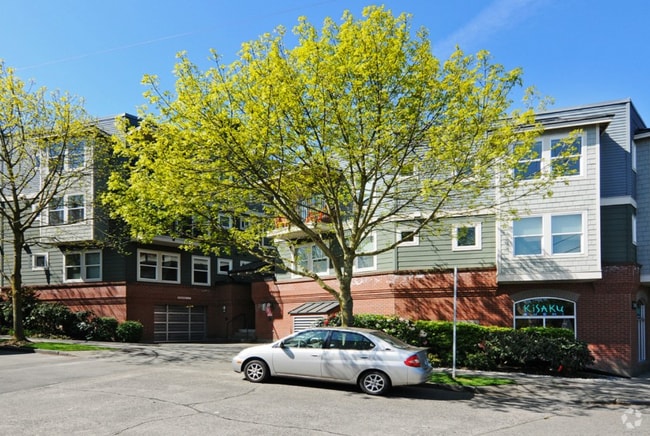Building Photo - 2101 N 55th St Unit 213 Rental