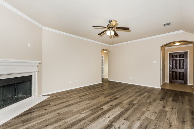 Photo - 517 Pawnee St