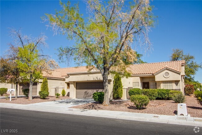 Building Photo - 8832 Villa Ridge Dr Rental