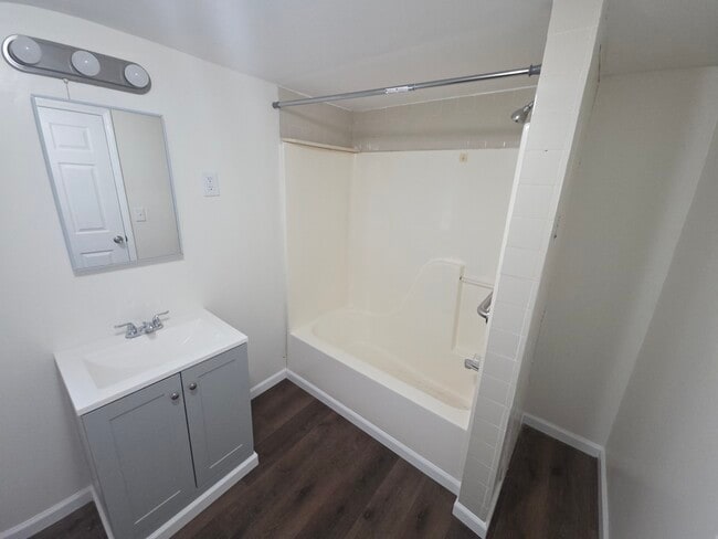 Photo - 240 Marshall St