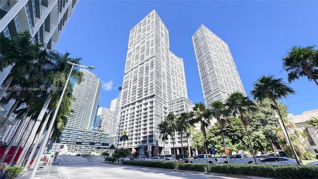 Photo - 465 Brickell Ave Unidad 1705