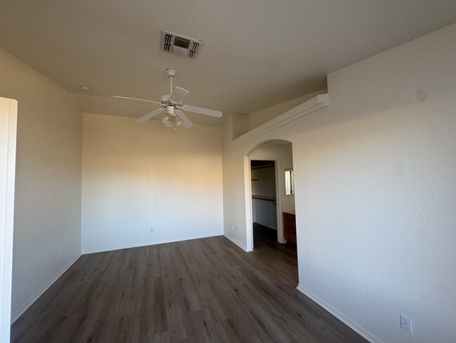 Building Photo - 7751 Larkspur Dr