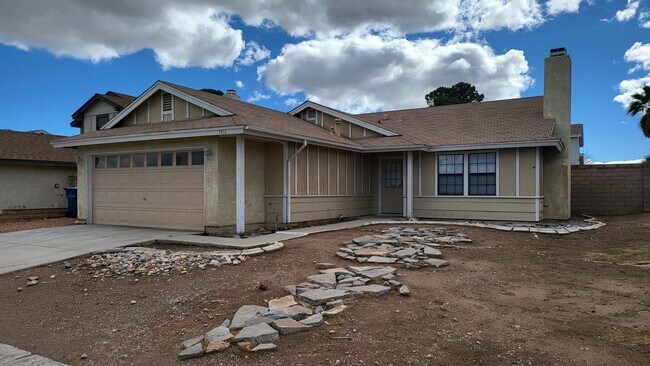 Photo - Charming one-story house