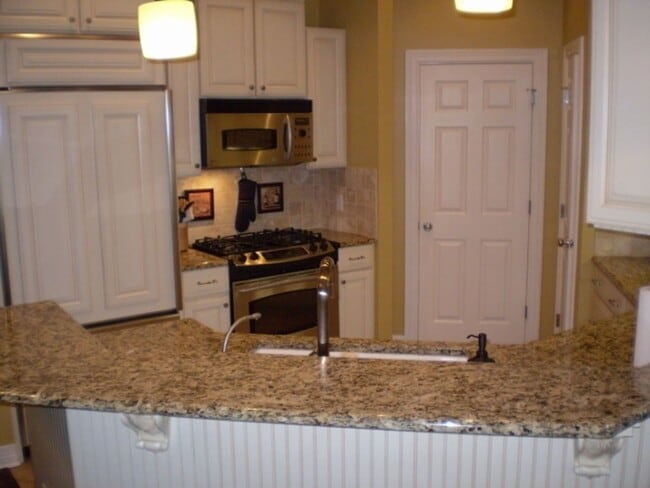Photo - 2471 Brookside Dr