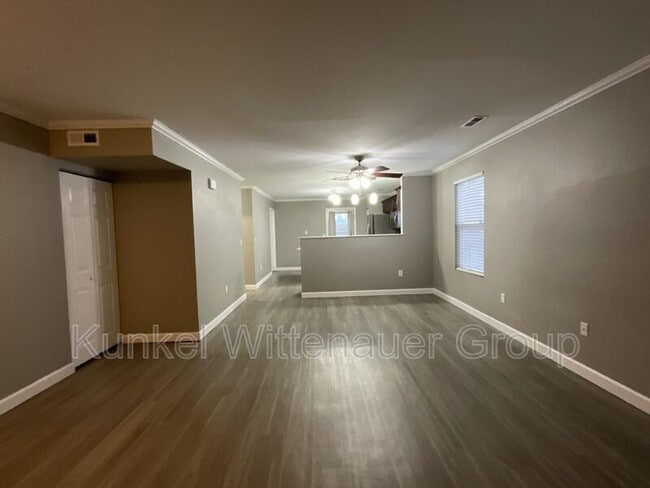 Photo - 1908 Reserve Walk Way