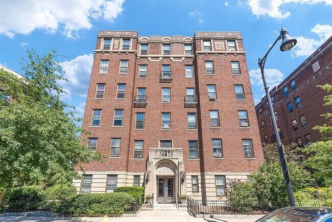 Building Photo - 1949 Commonwealth Ave Unit 42 Rental