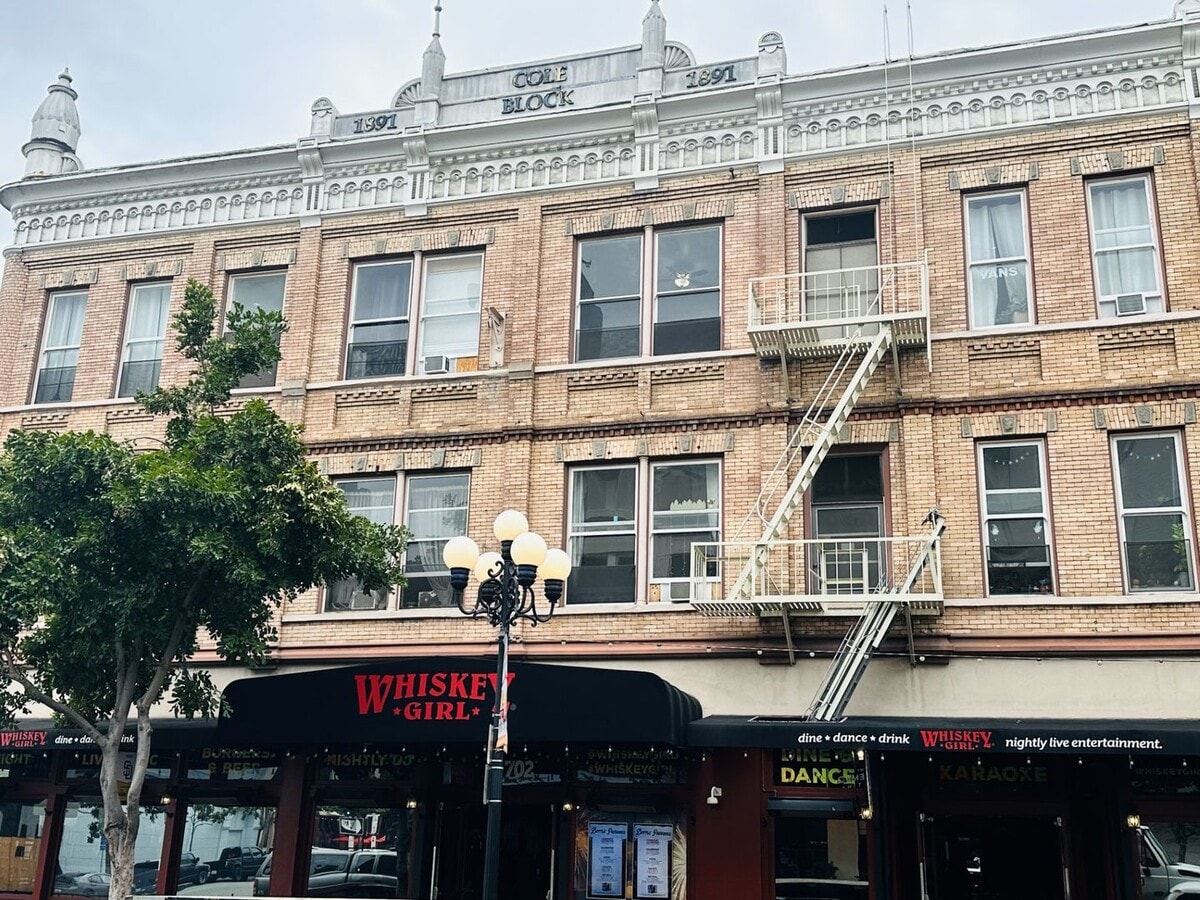 Studio for Rent - Gaslamp Quarter - Studio for Rent - Gaslamp Quarter Unit 8