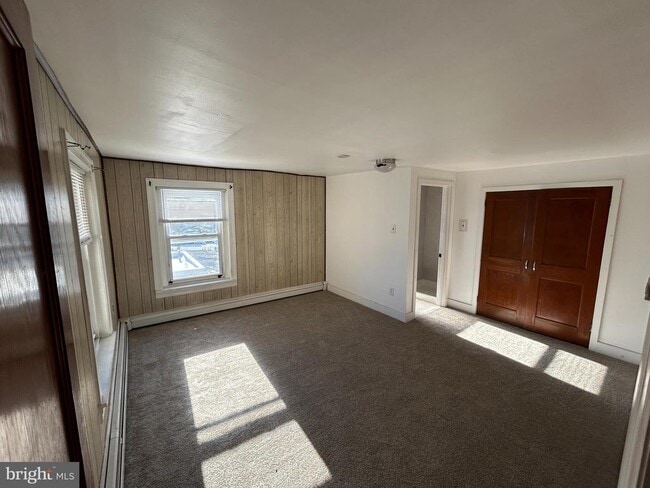 Photo - 303 W 6th Ave