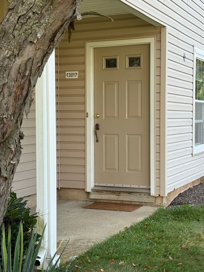 Building Photo - 2 Bed 2 Bath Condo in Council Rock School ...