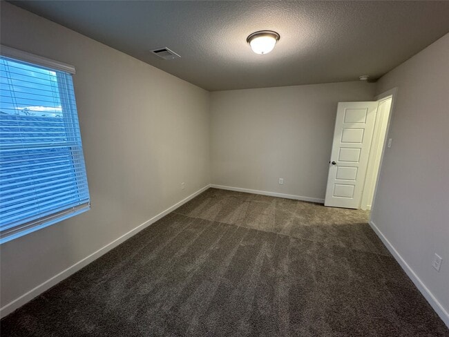 Photo - 18731 Frost Ridge Dr