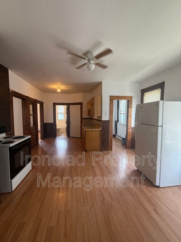 Building Photo - 175 Dwight St Unit Floor 2 Rental