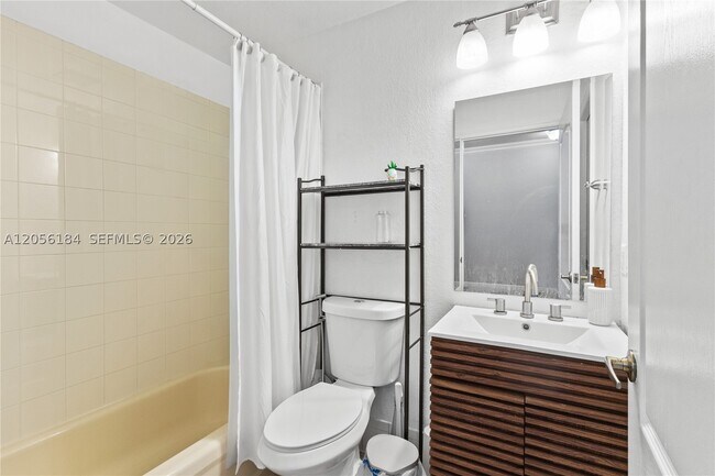 Photo - 8862 W Flagler St