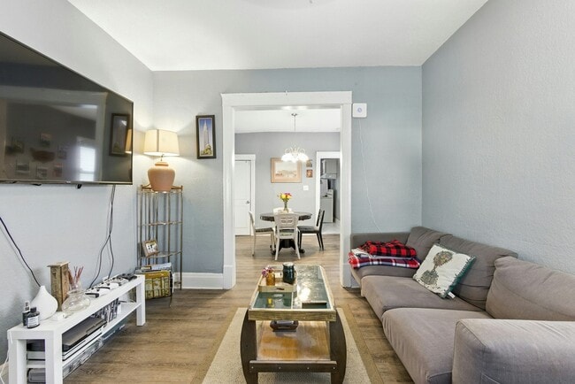 Photo - 3516 Flora Ave