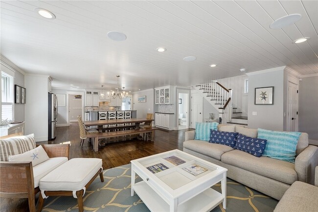 Photo - 67 Caswell St