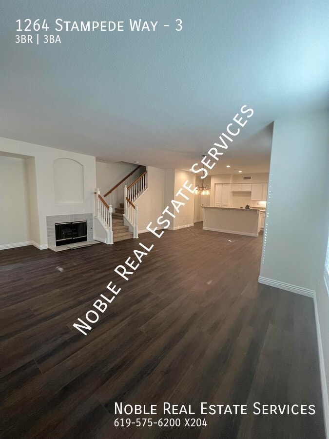 Photo - 1264 Stampede Way